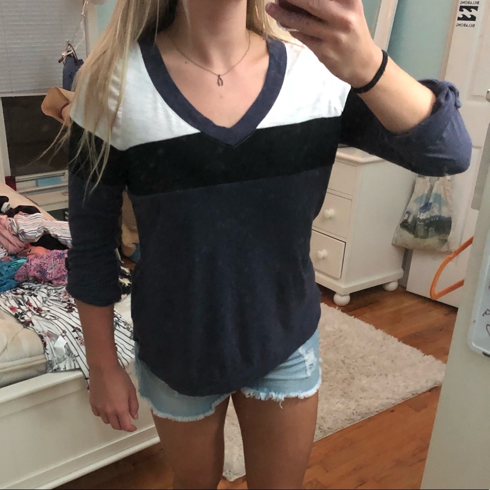 Express block colored shirt